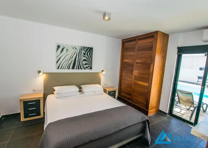 Βίλα 229 - Lanson By Now Ltd